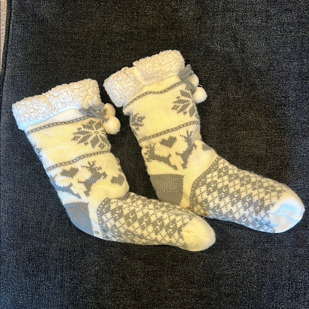 Charming Cream and Gray Knit Socks